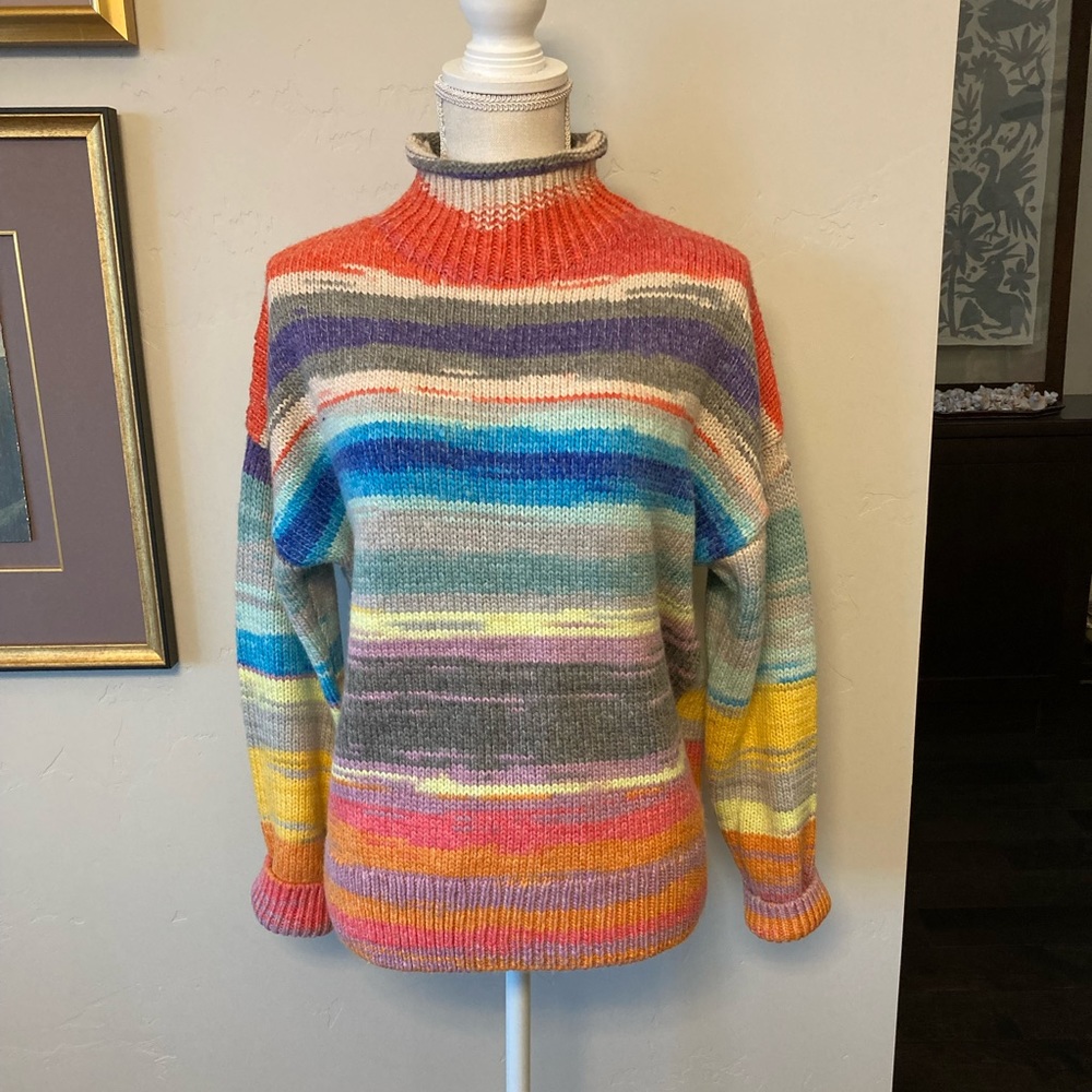 Women’s Roll-Neck Sweater NWT